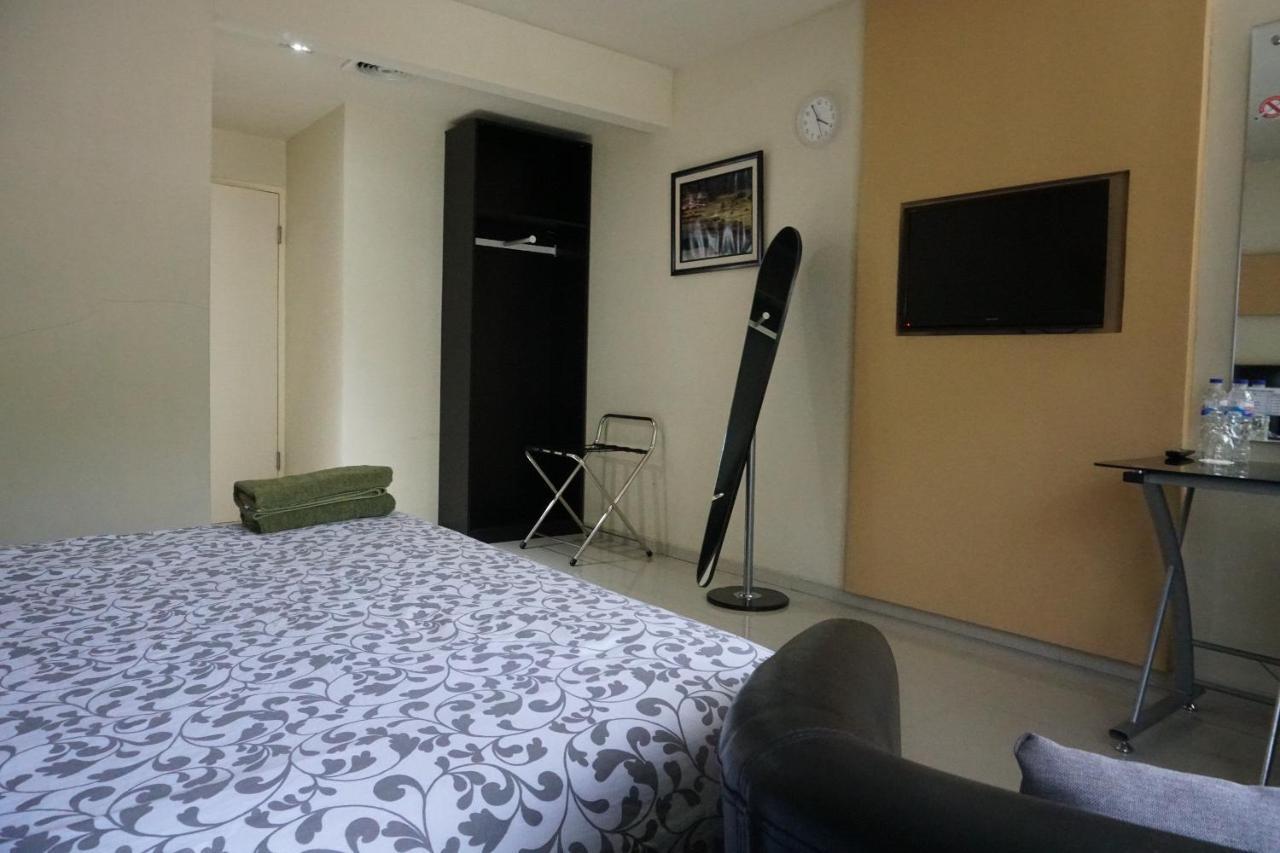 Jhoanie Hotel Tomohon Exterior foto